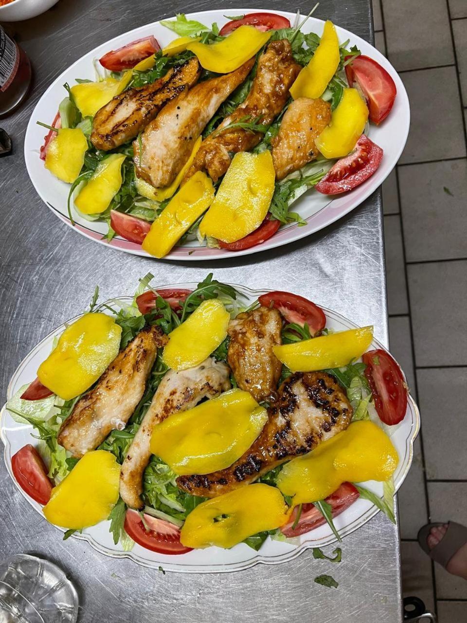 Wald Cafe Hotel Simbach am Inn Luaran gambar