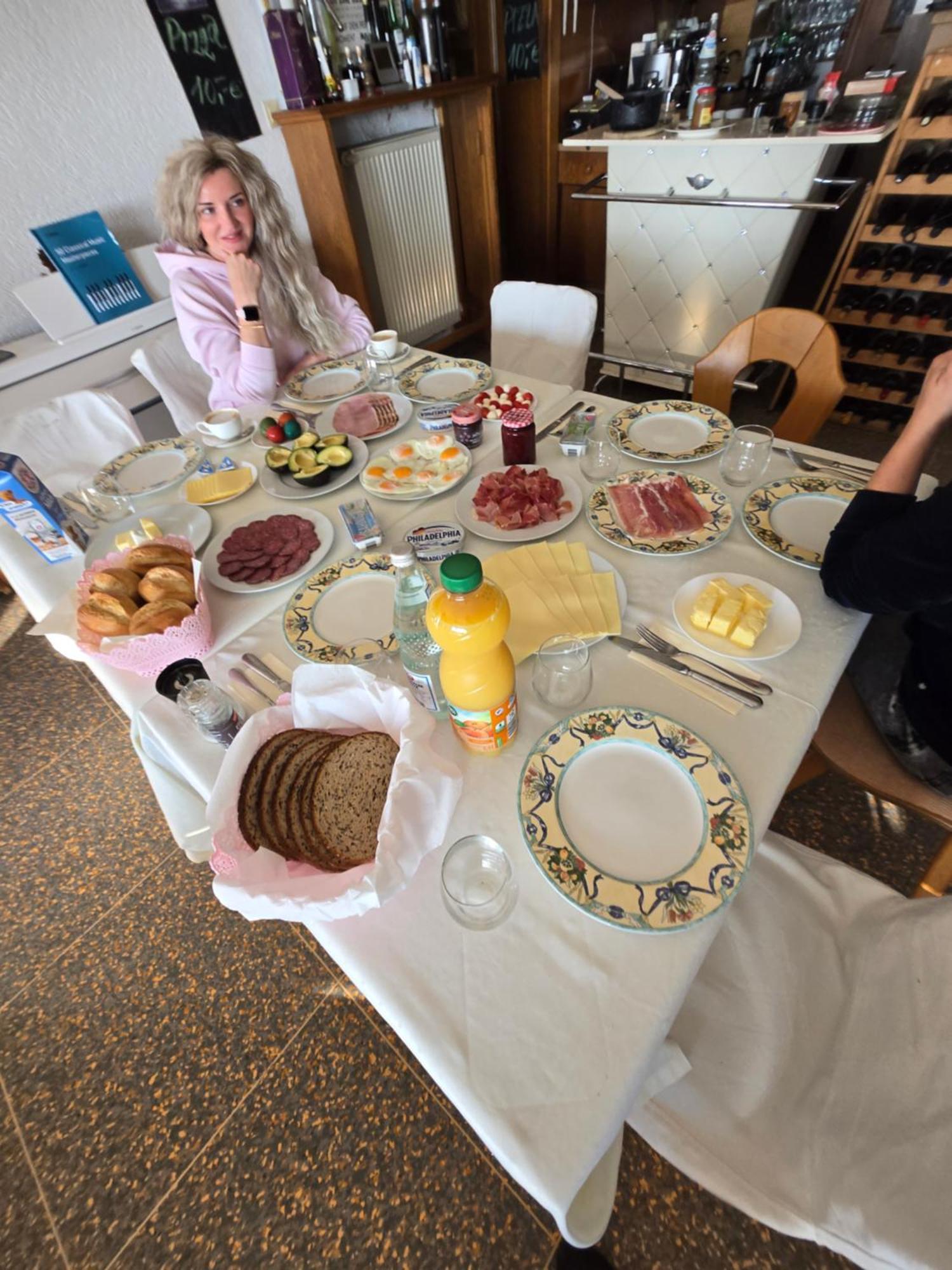 Wald Cafe Hotel Simbach am Inn Luaran gambar
